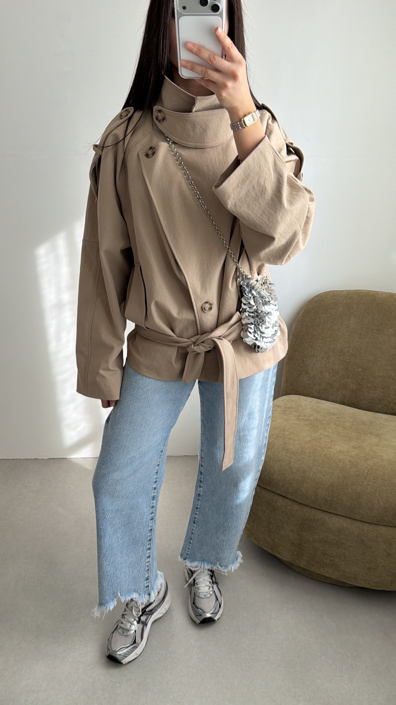 Beiger übergroßer Trenchcoat