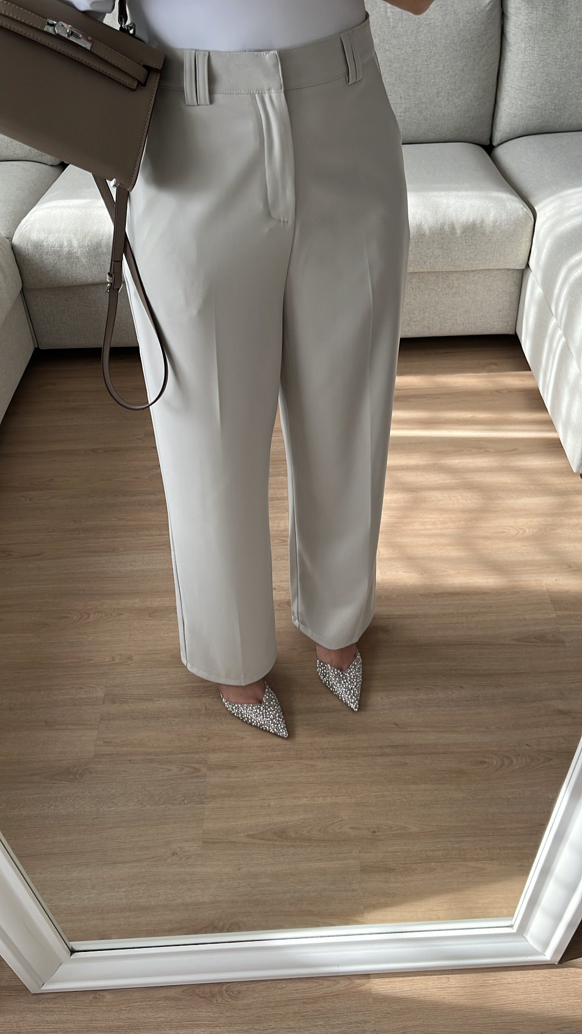 Ecru flowing pants