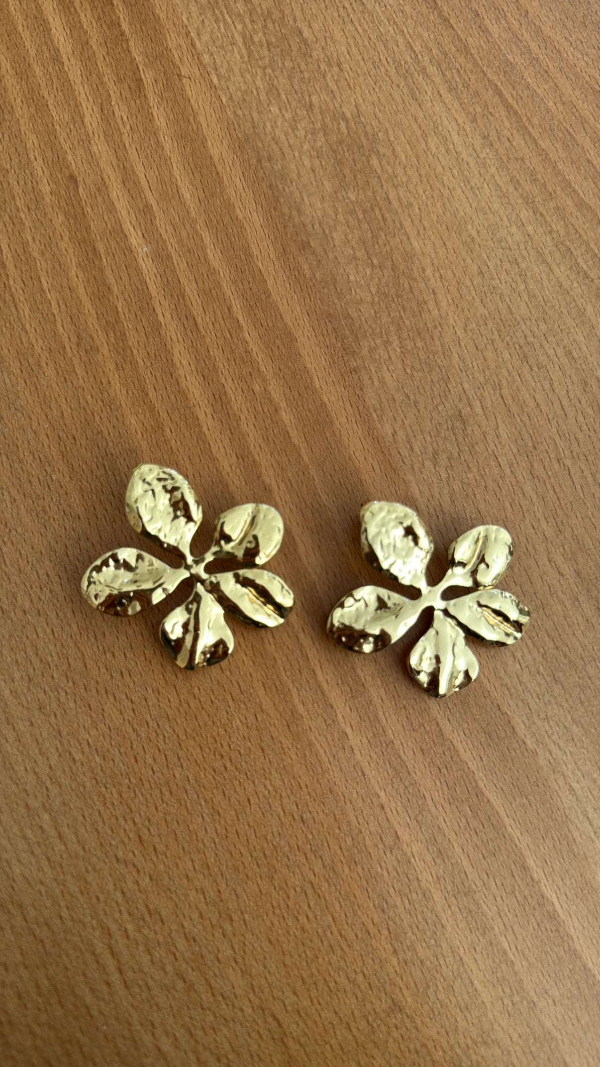 Flower earrings