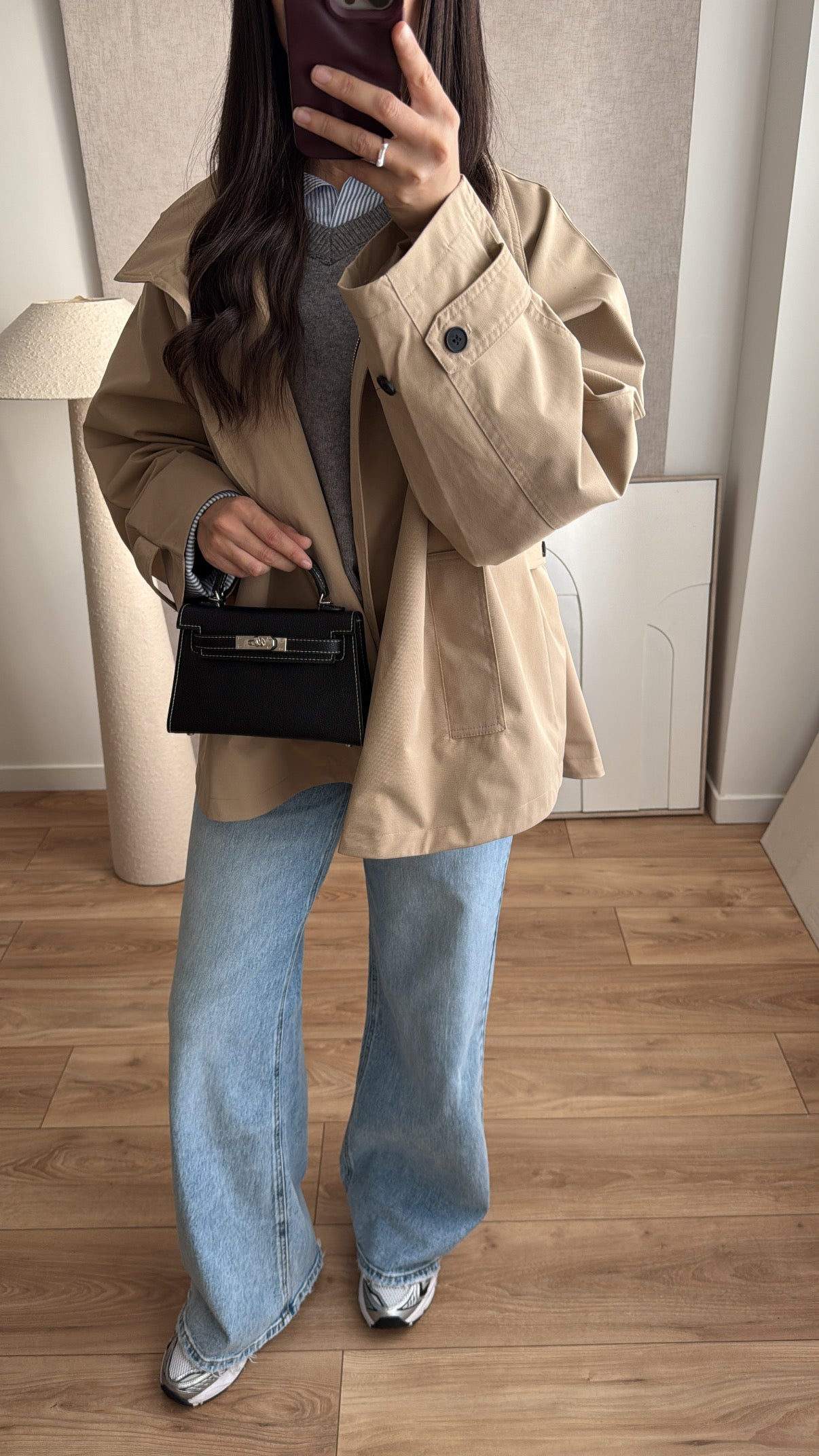 Beiger übergroßer Trenchcoat