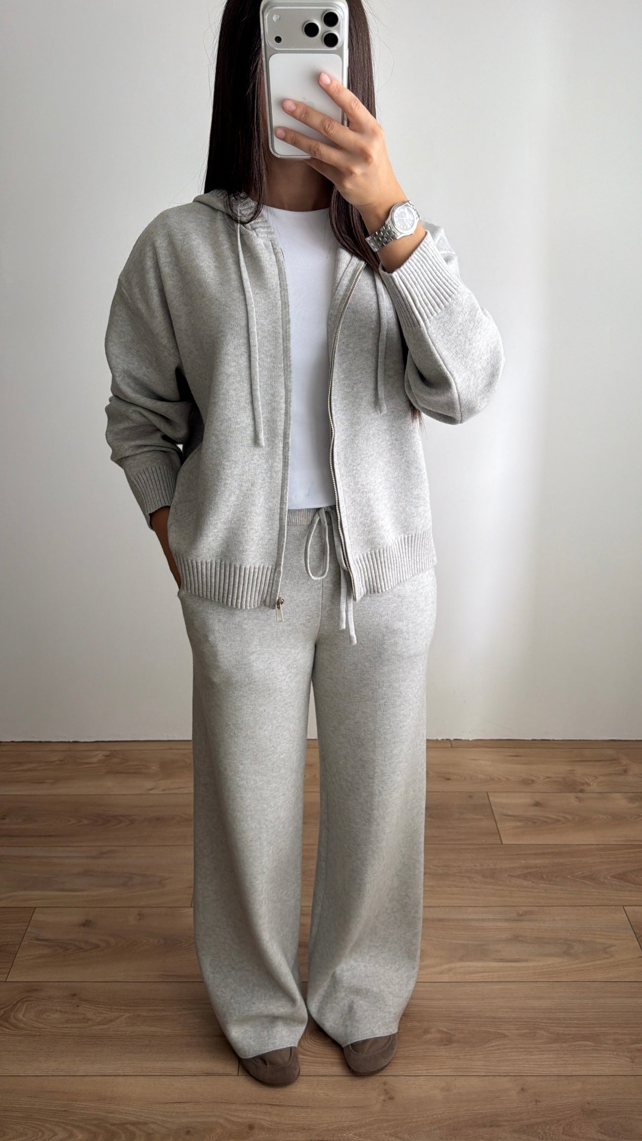 Ensemble en maille à capuche [gris]