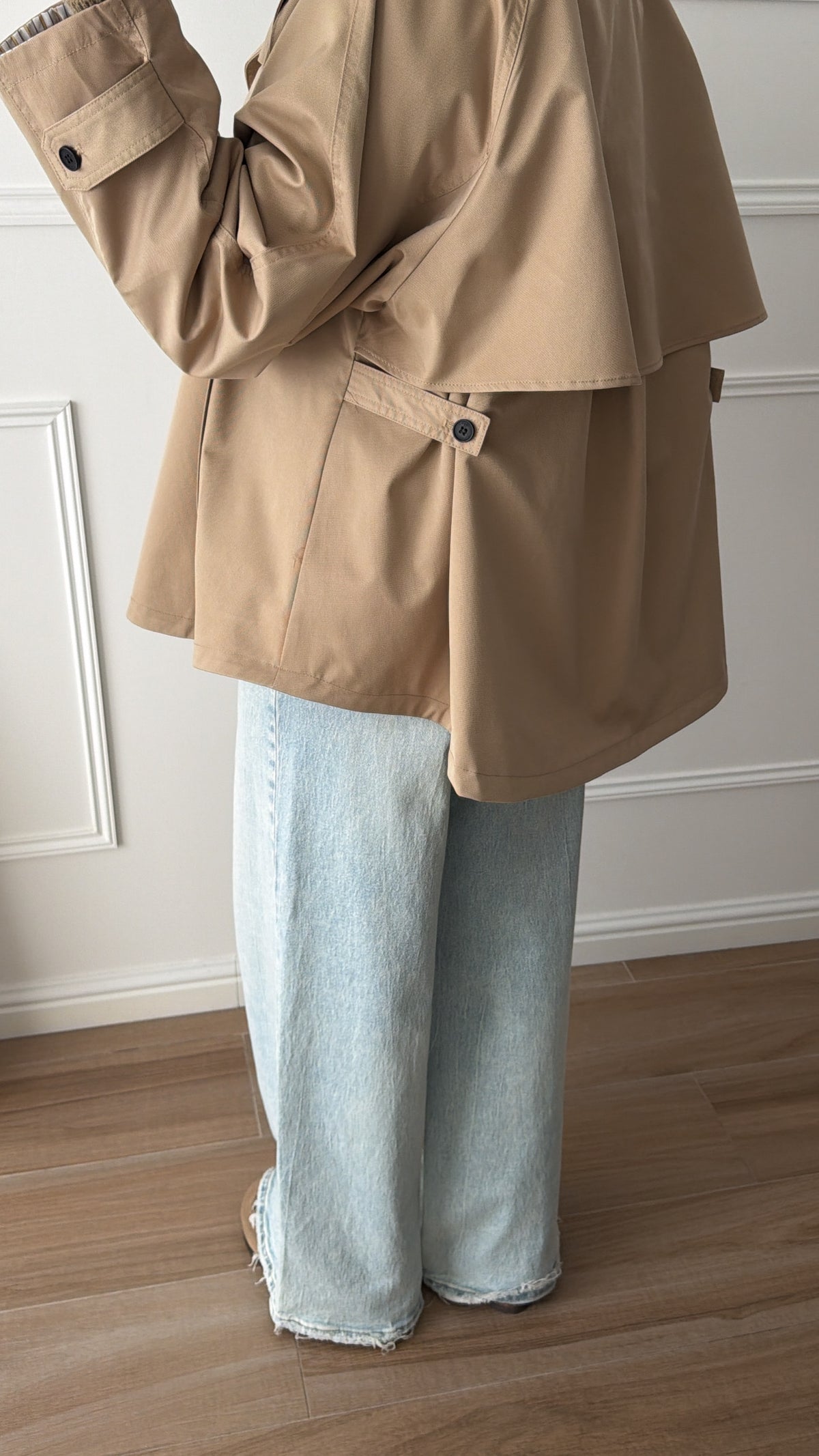 Trench-coat loose à intérieur rayé [beige]