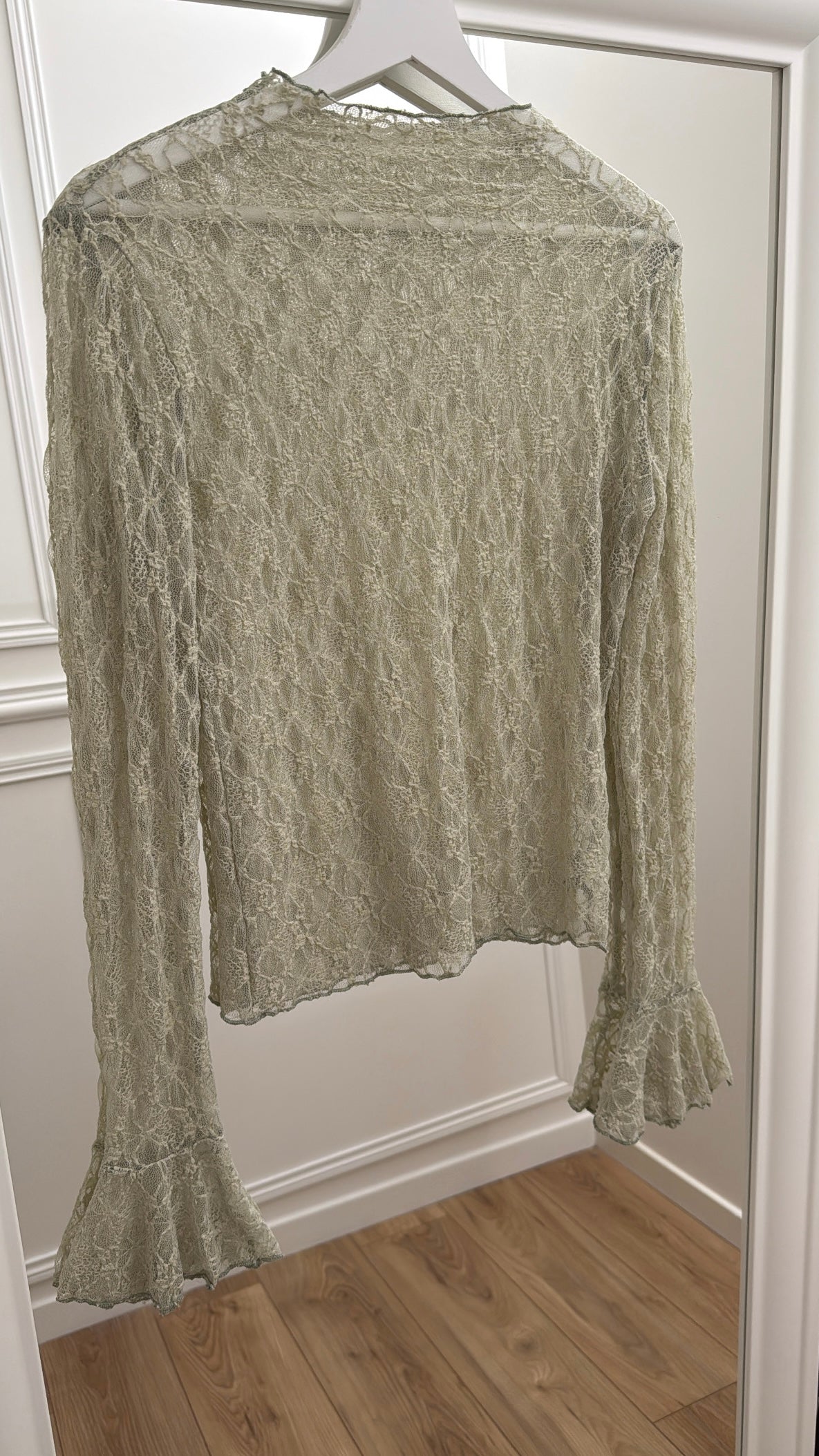 Lace top [sage green]