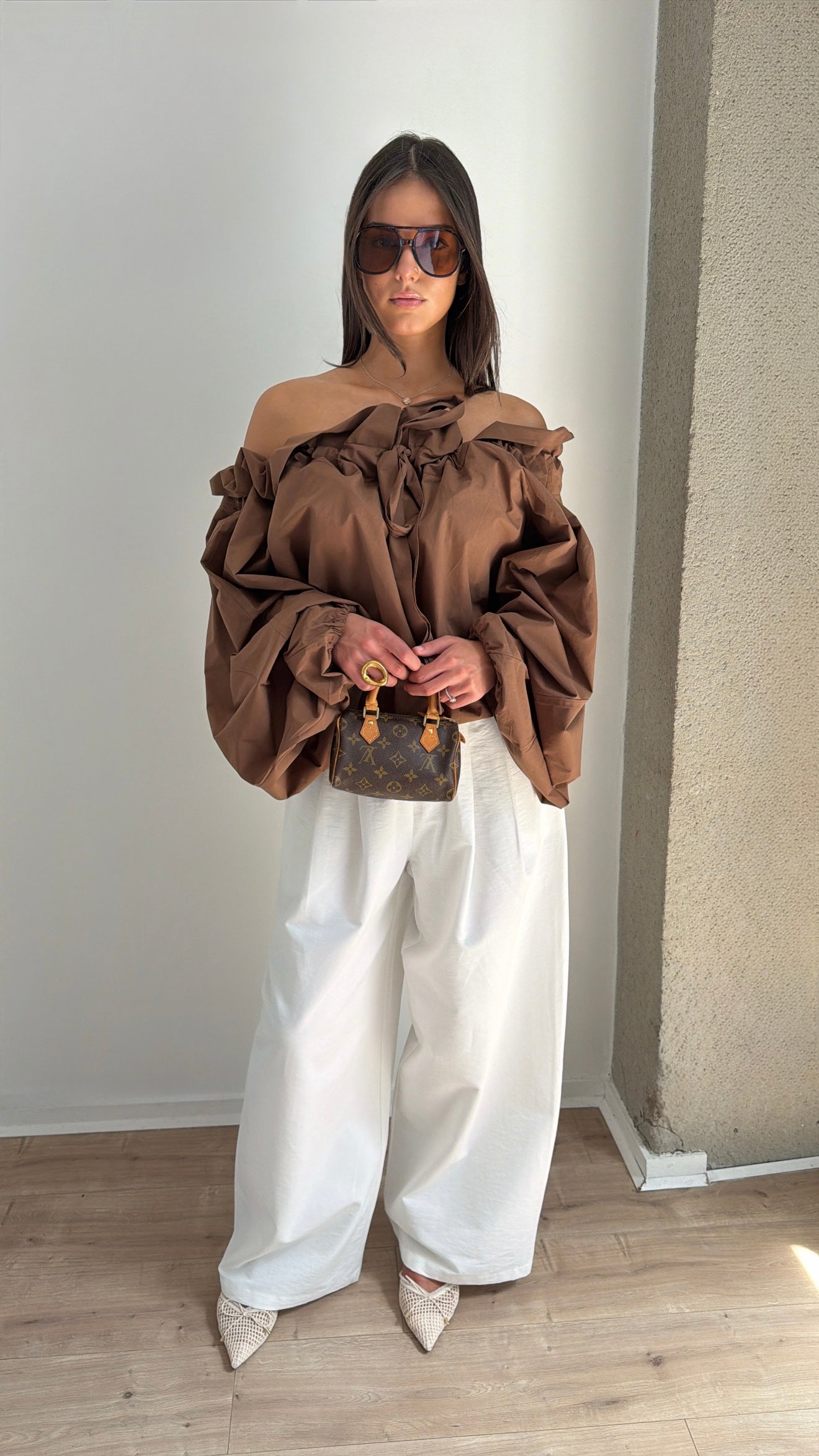 Puff-sleeve off-the-shoulder blouse [Yellow]