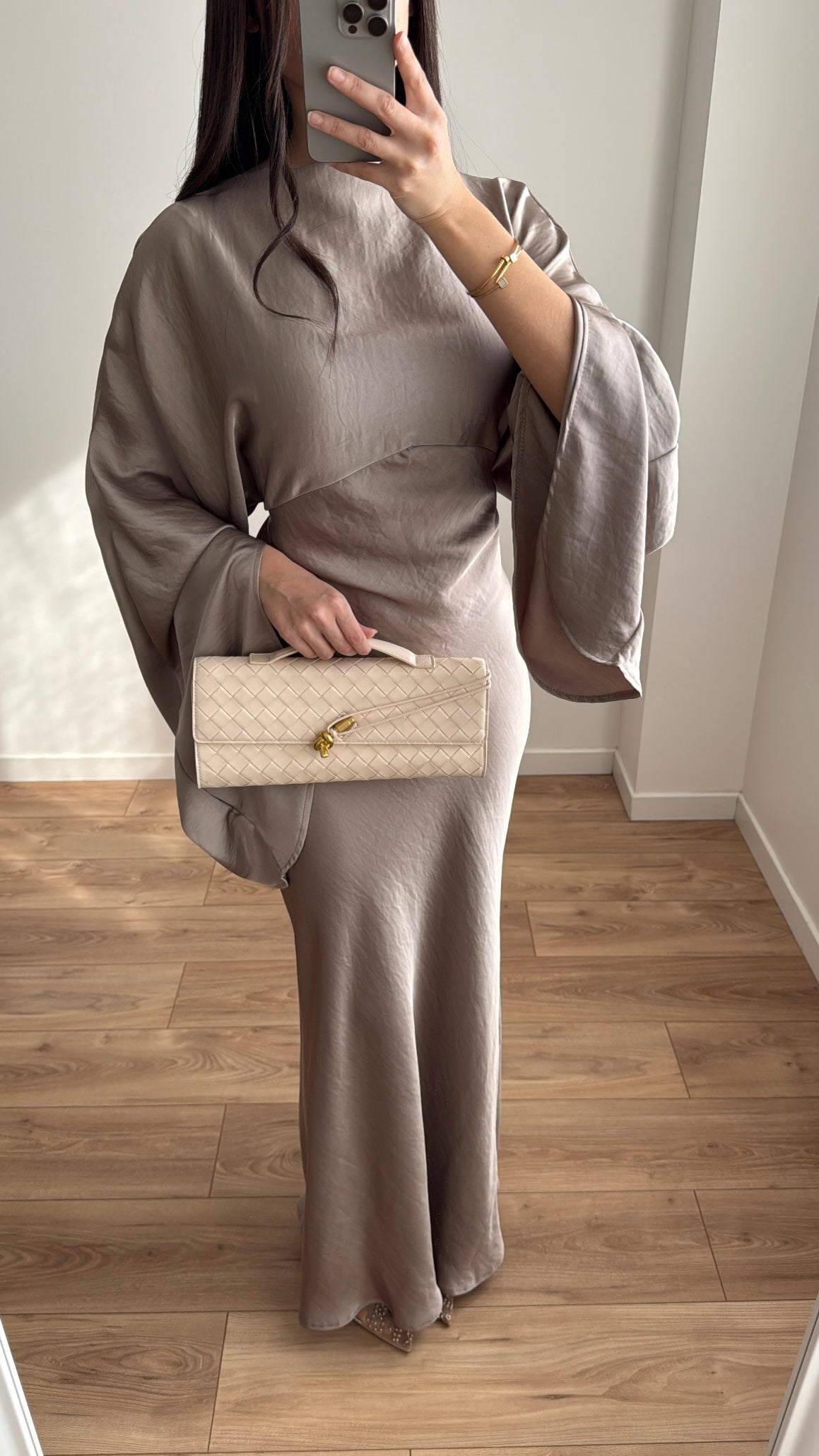 Longue robe cintrée [ taupe ]