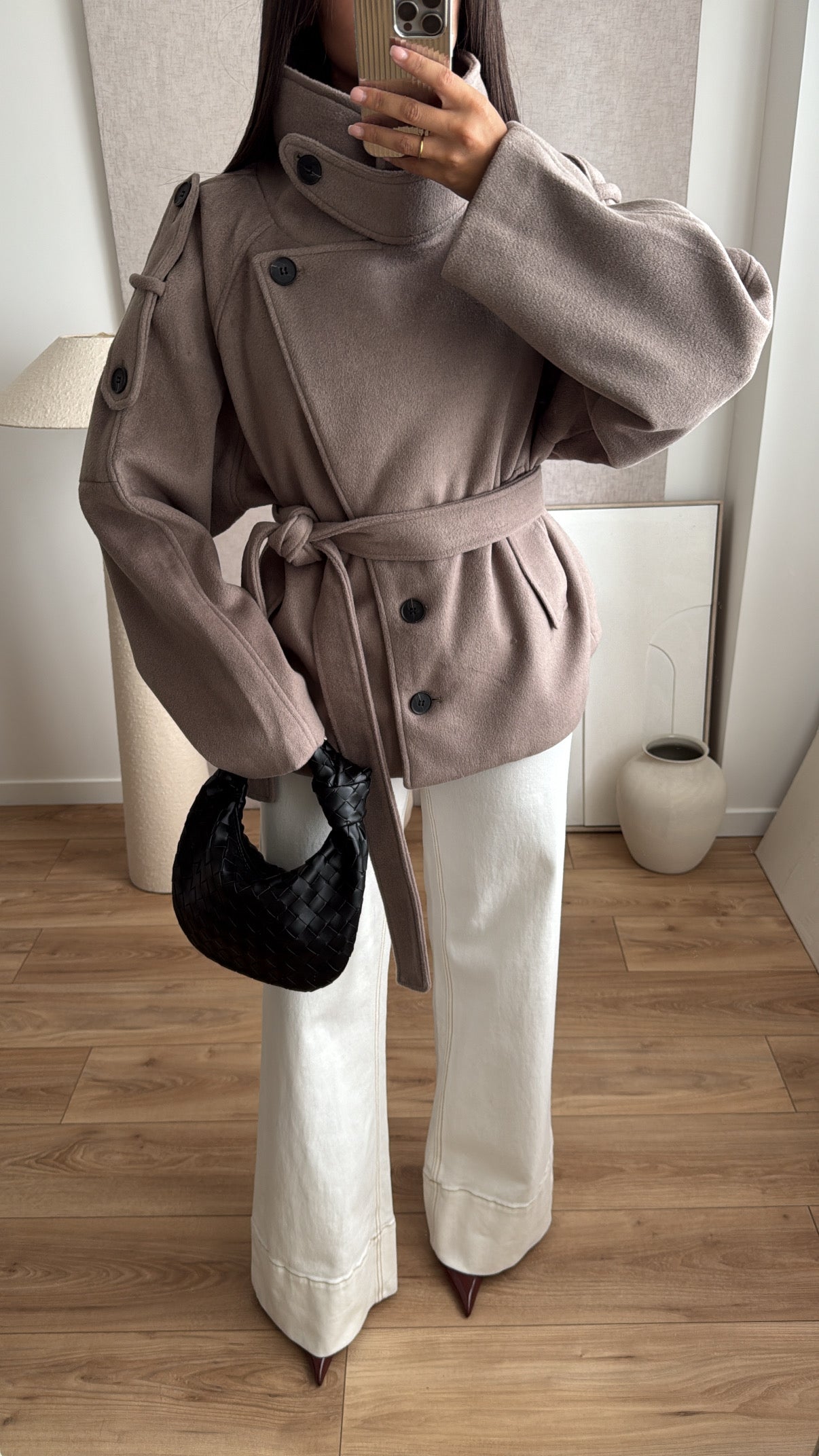 Manteau court boutonné à col montant [taupe]