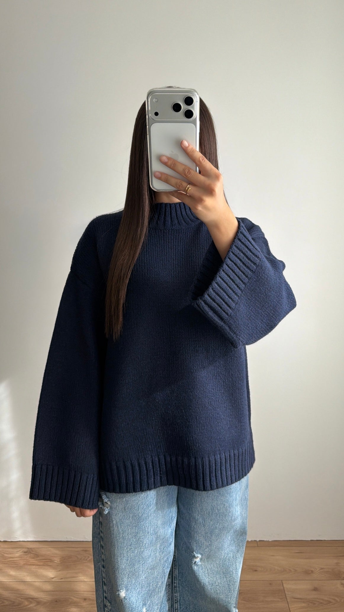 ELEN high-neck sweater with wide sleeves [Burgundy]