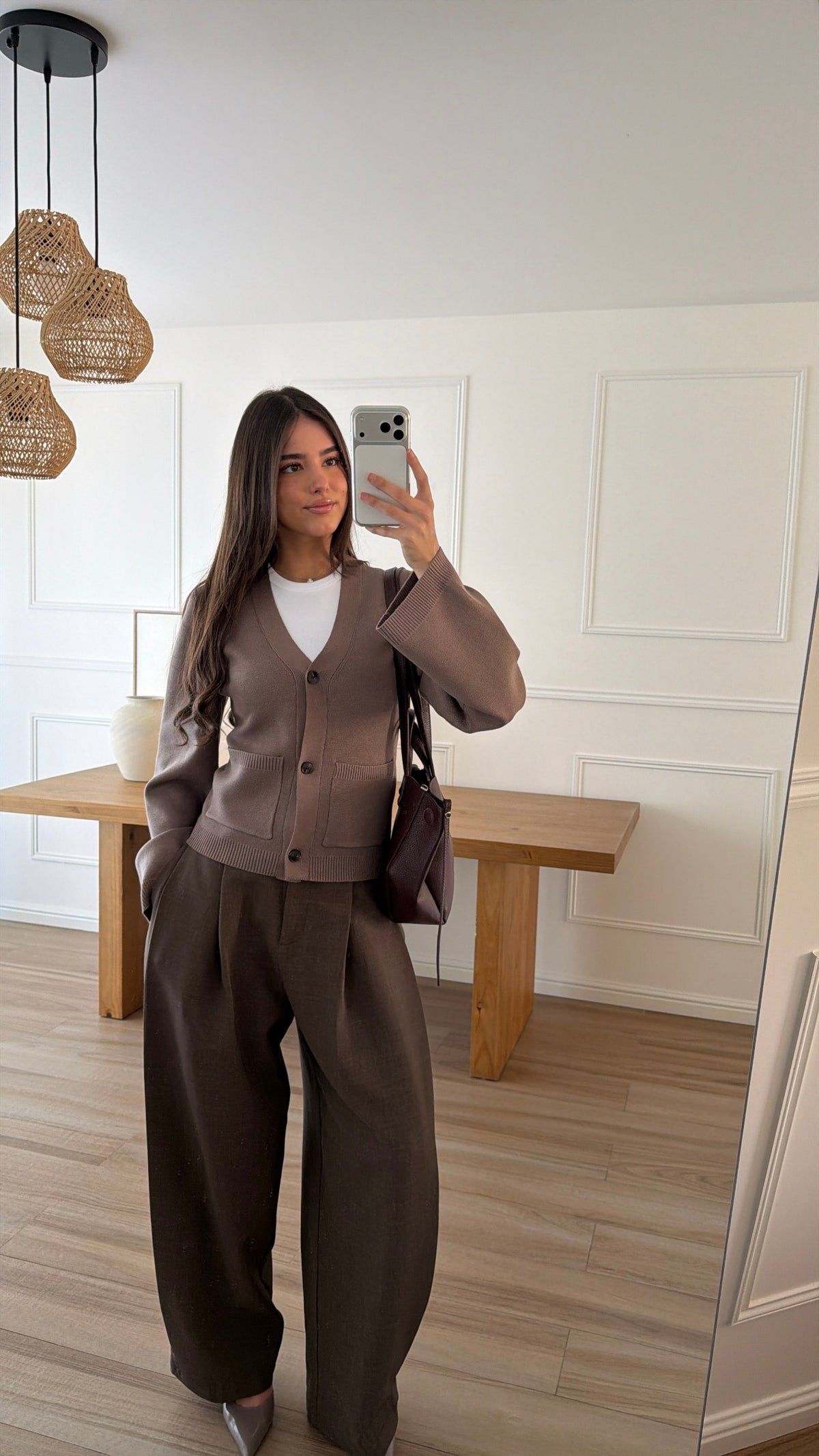 Cardigan cintrée en maille douce [TAUPE]