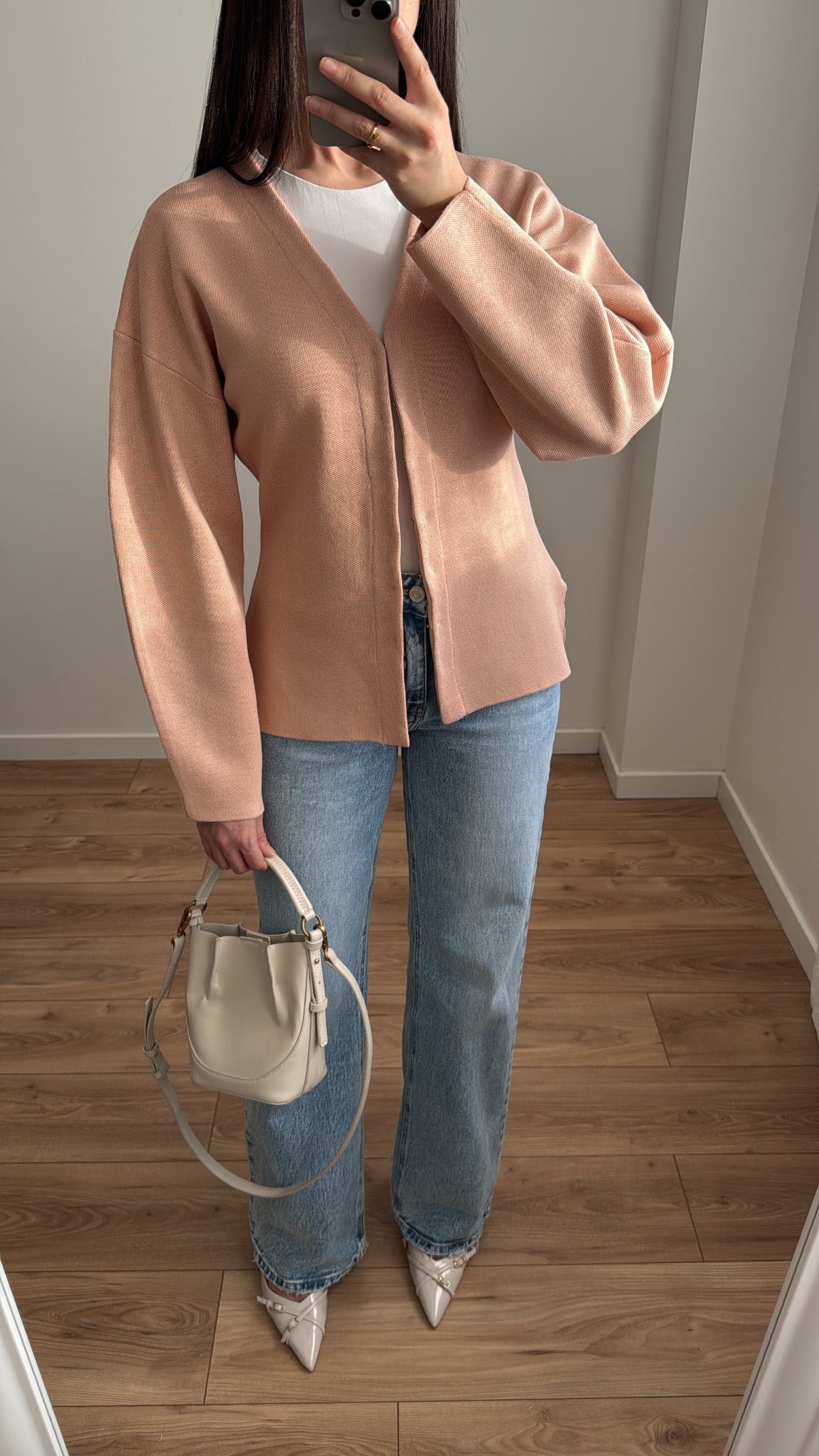 V-neck fitted cardigan [pink]