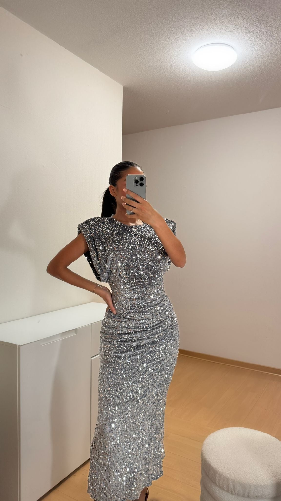 Sequin dresses [silver]