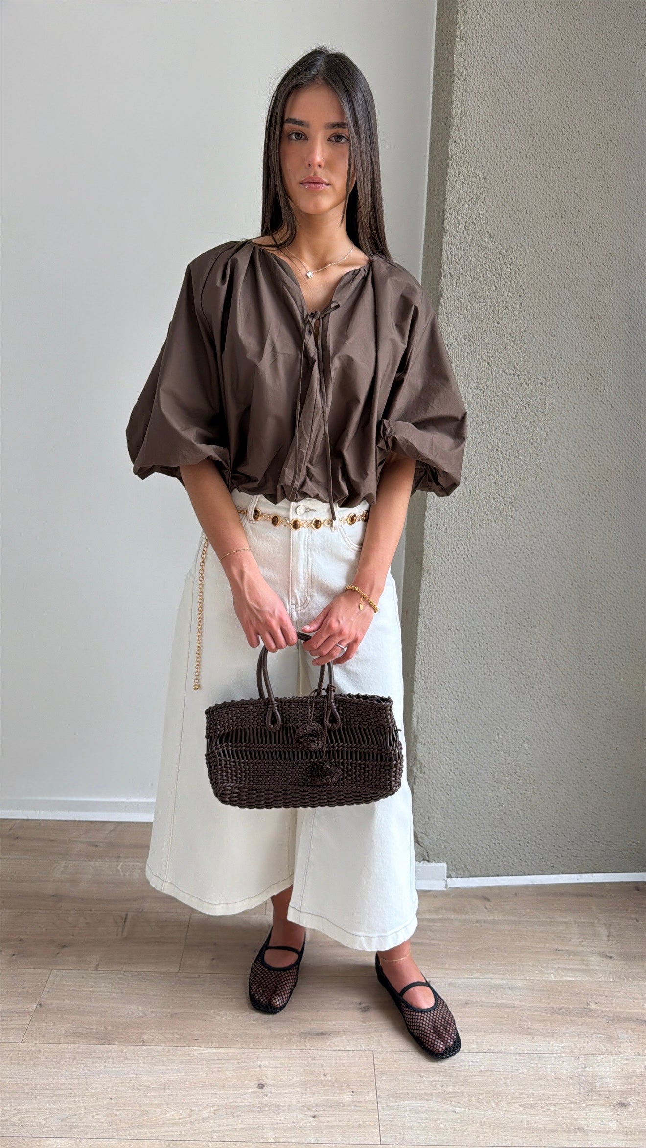 Blouse bouffante à manches 3/4 [marron]