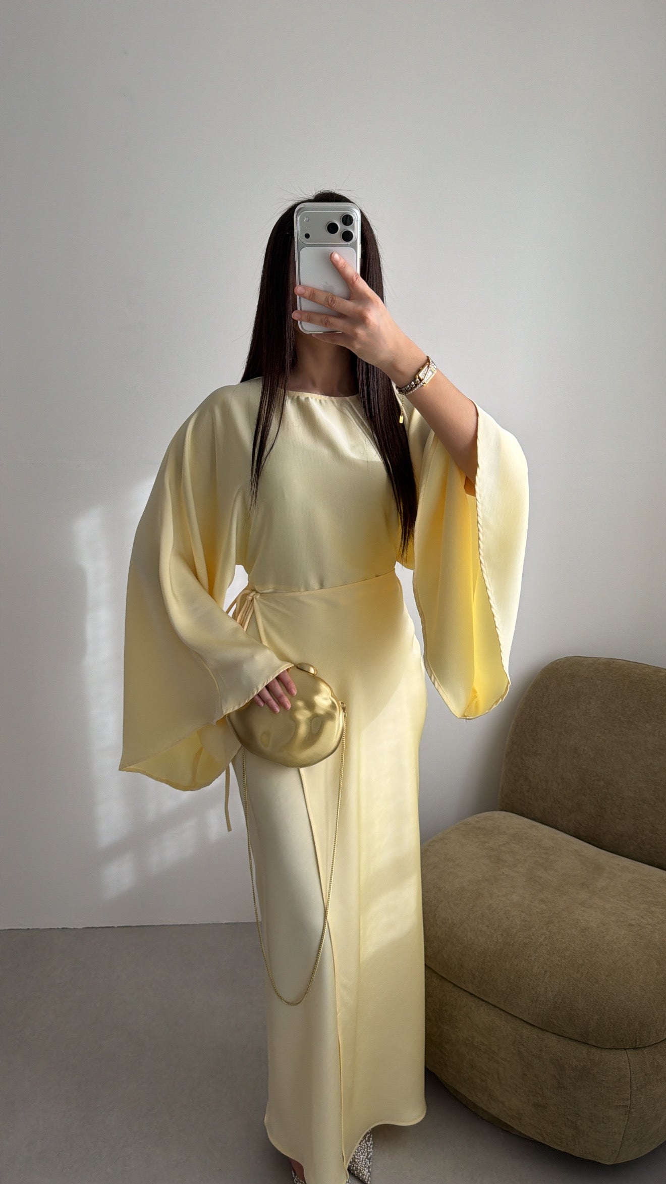 Longue robe à manches évasées [jaune]