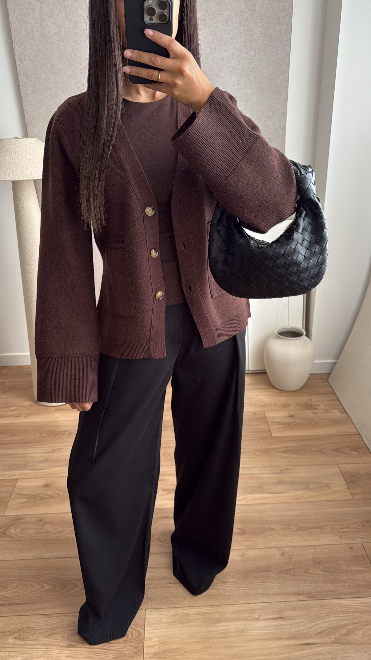 Cardigan cintré à la taille, avec manches évasées [COL V/ marron]