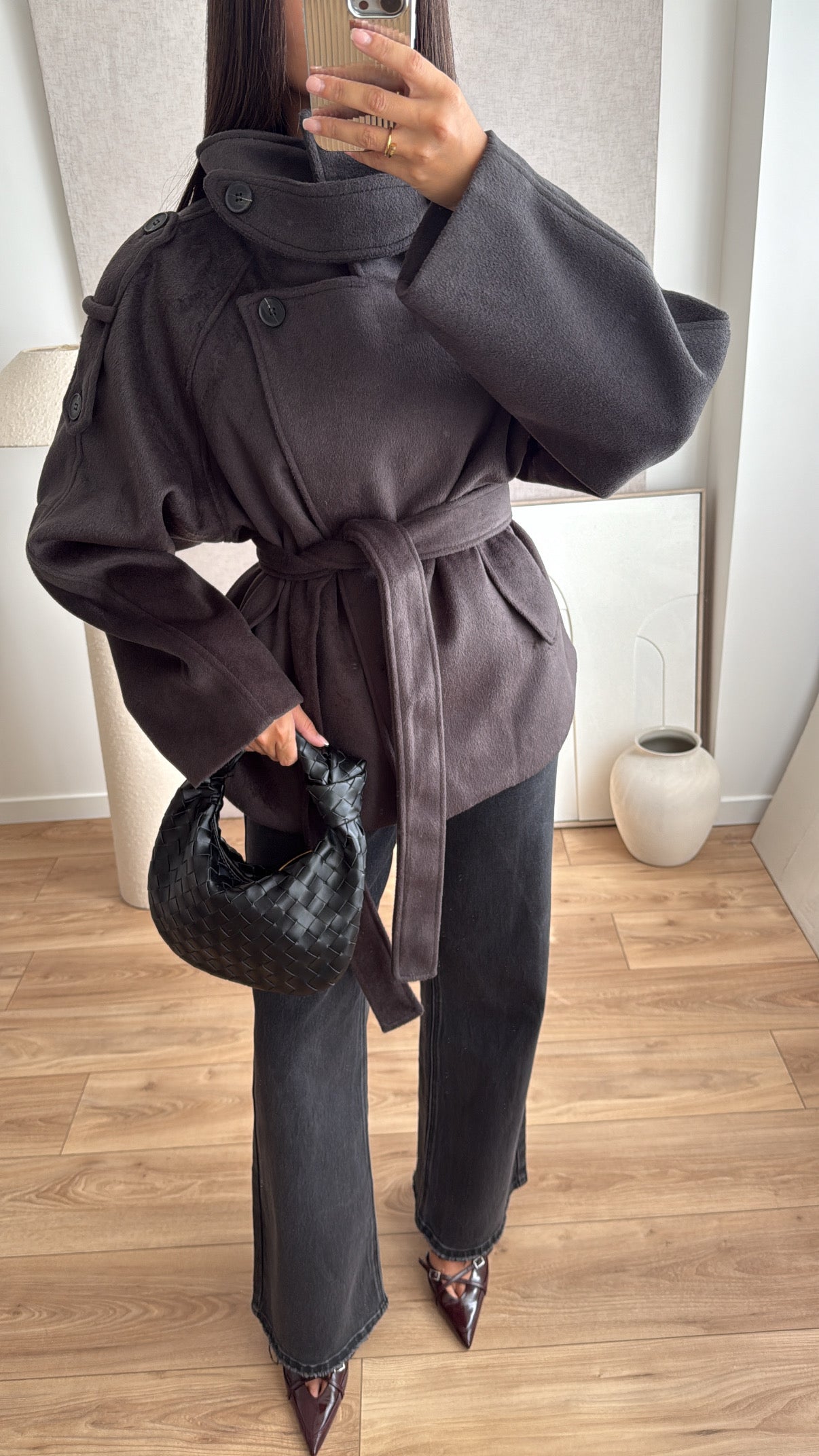 Manteau court boutonné à col montant [marron foncé]