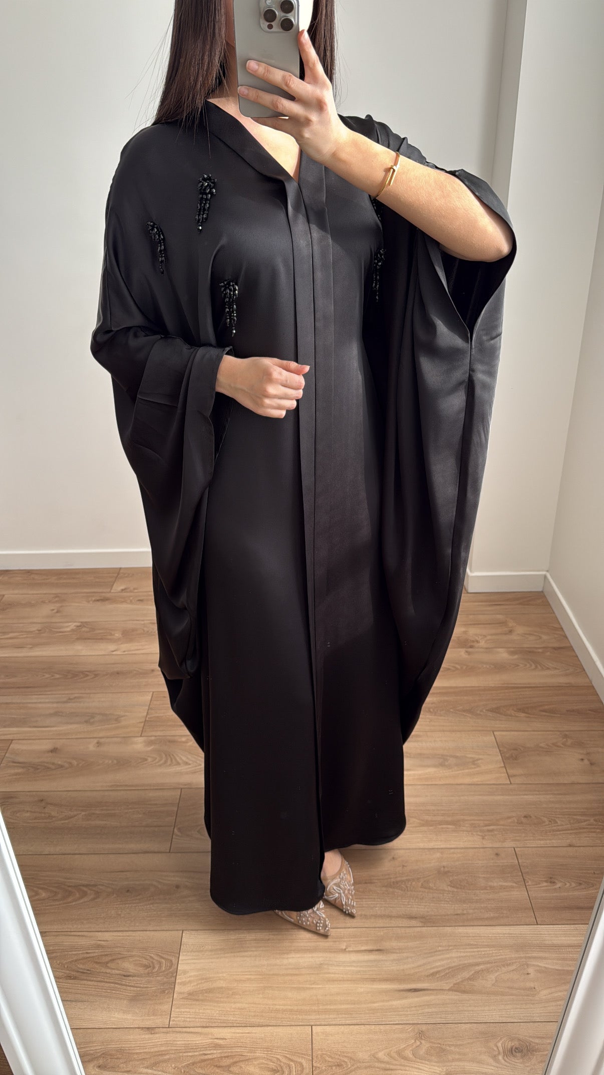 Abaya avec perlage [noir]