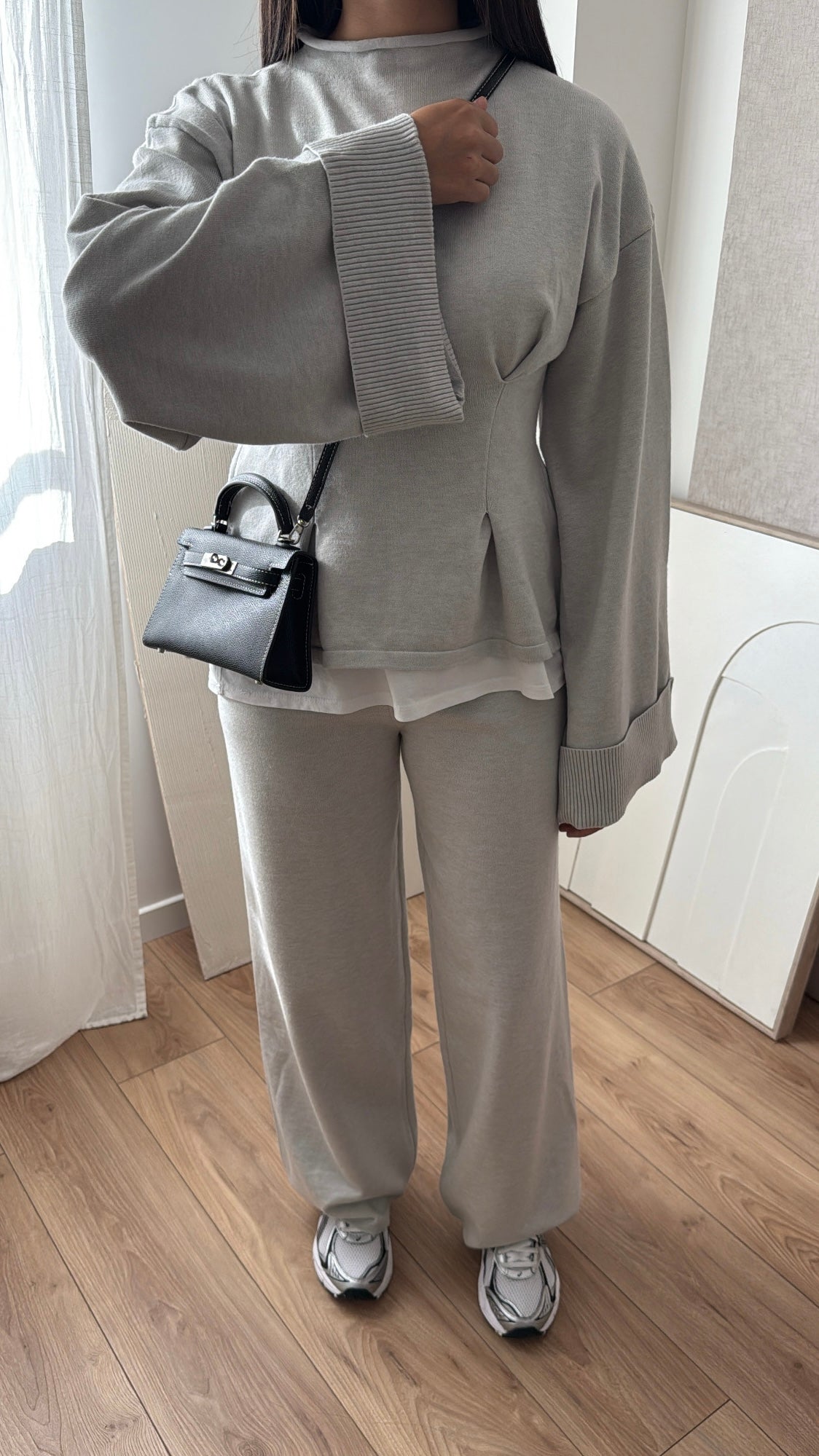 Ensemble cintré à la taille [gris]