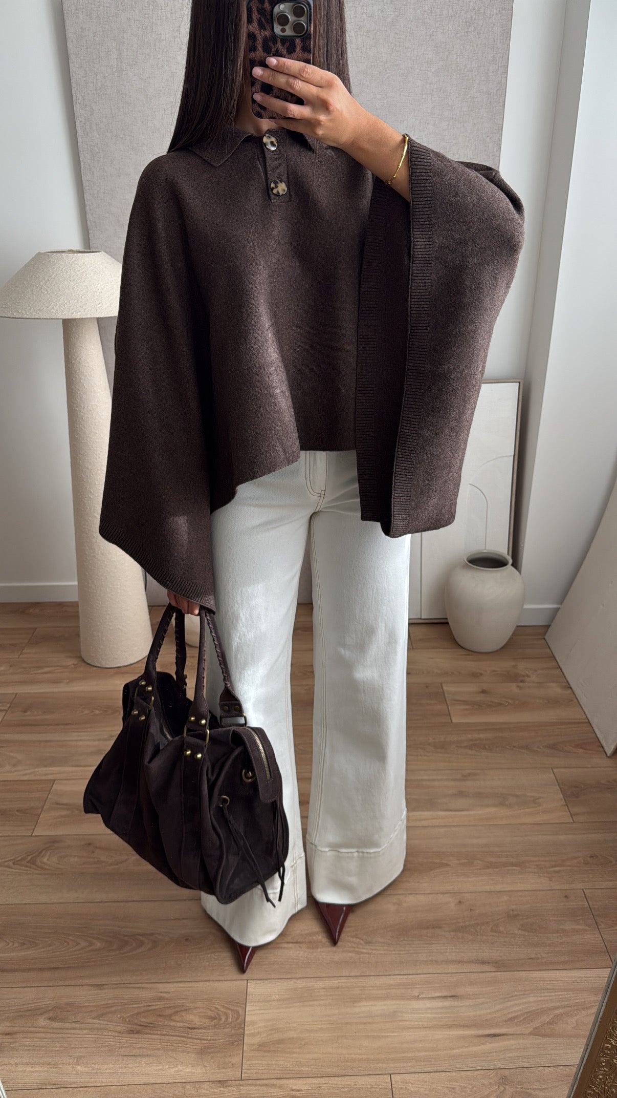 Cape [brown]