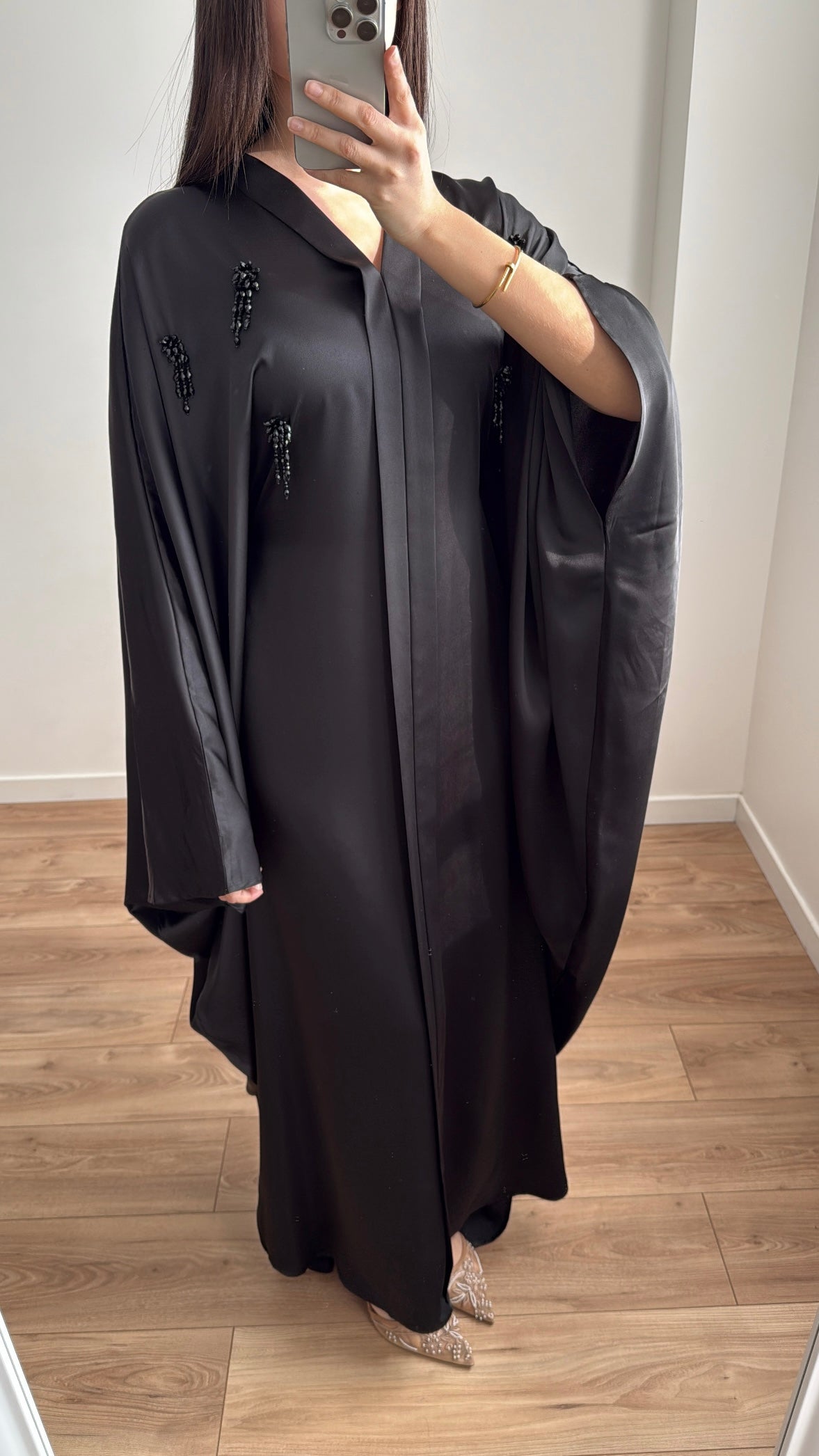 Abaya avec perlage [noir]