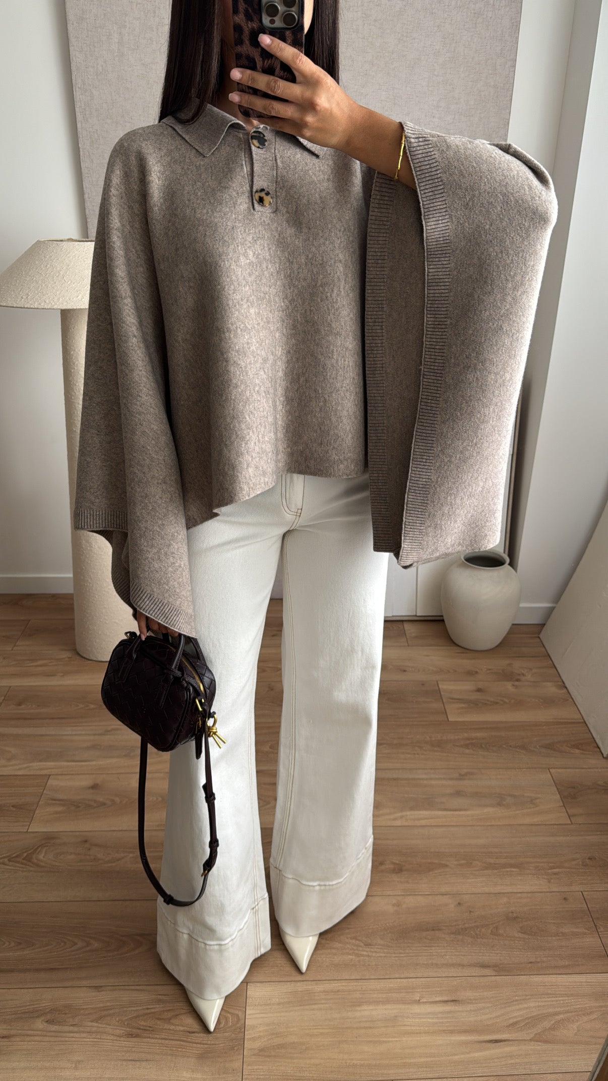 Cape [taupe]