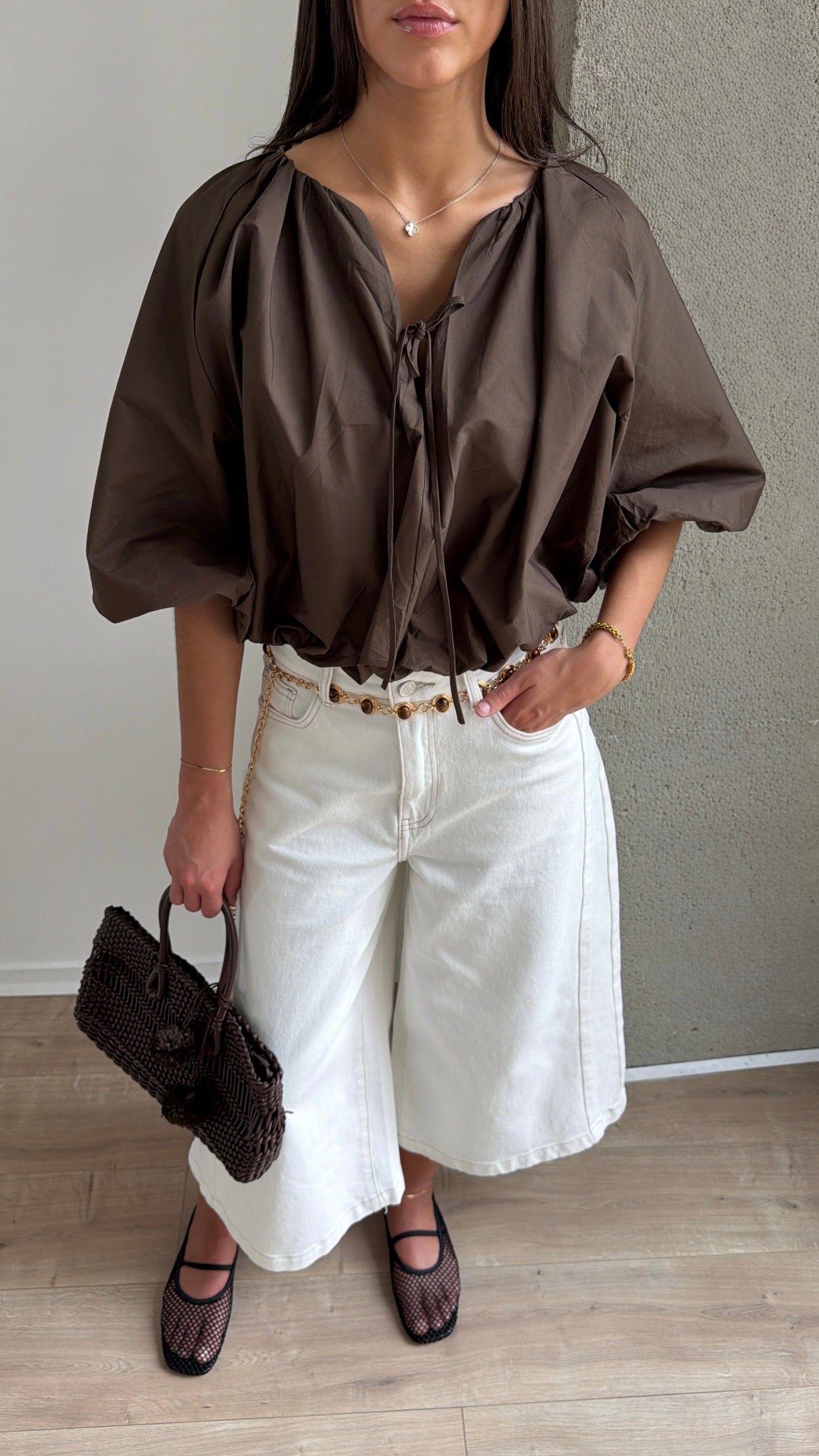Blouse bouffante à manches 3/4 [marron]