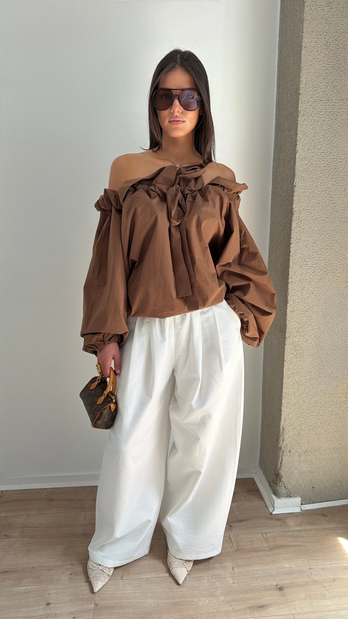 Puff-sleeve off-the-shoulder blouse [Yellow]