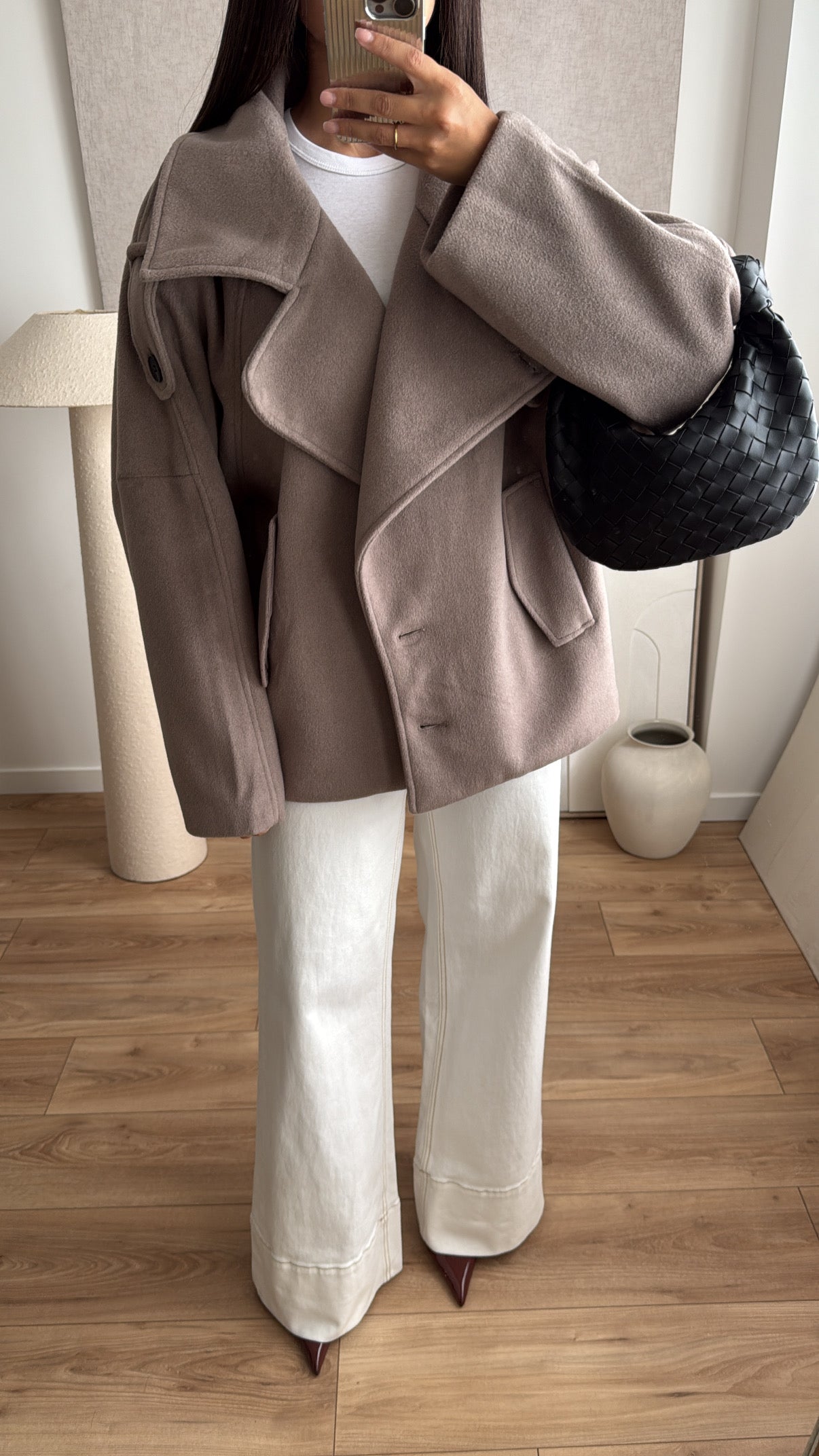 Manteau court boutonné à col montant [taupe]
