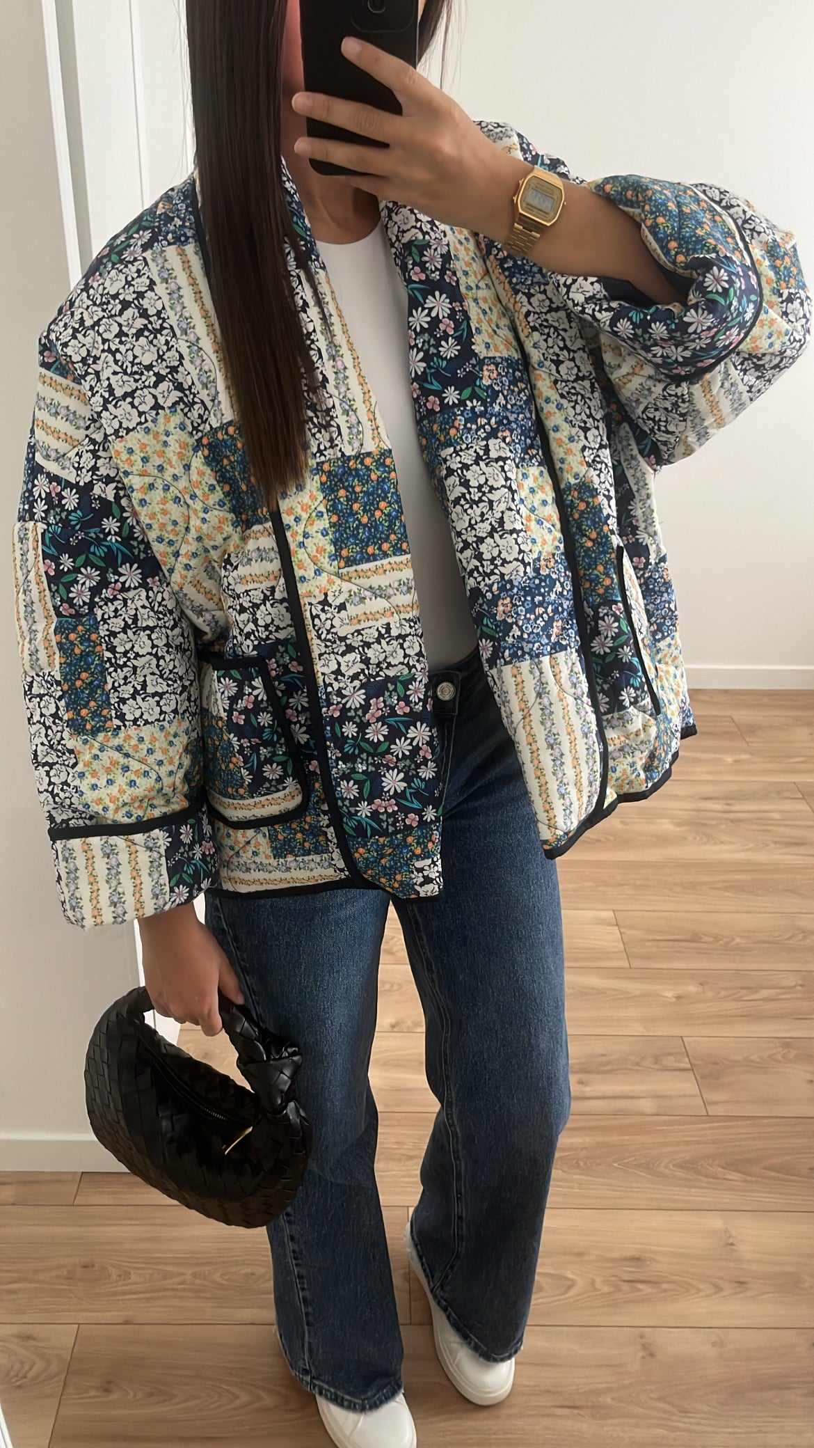 Veste bouffante à motif [ fleur ]