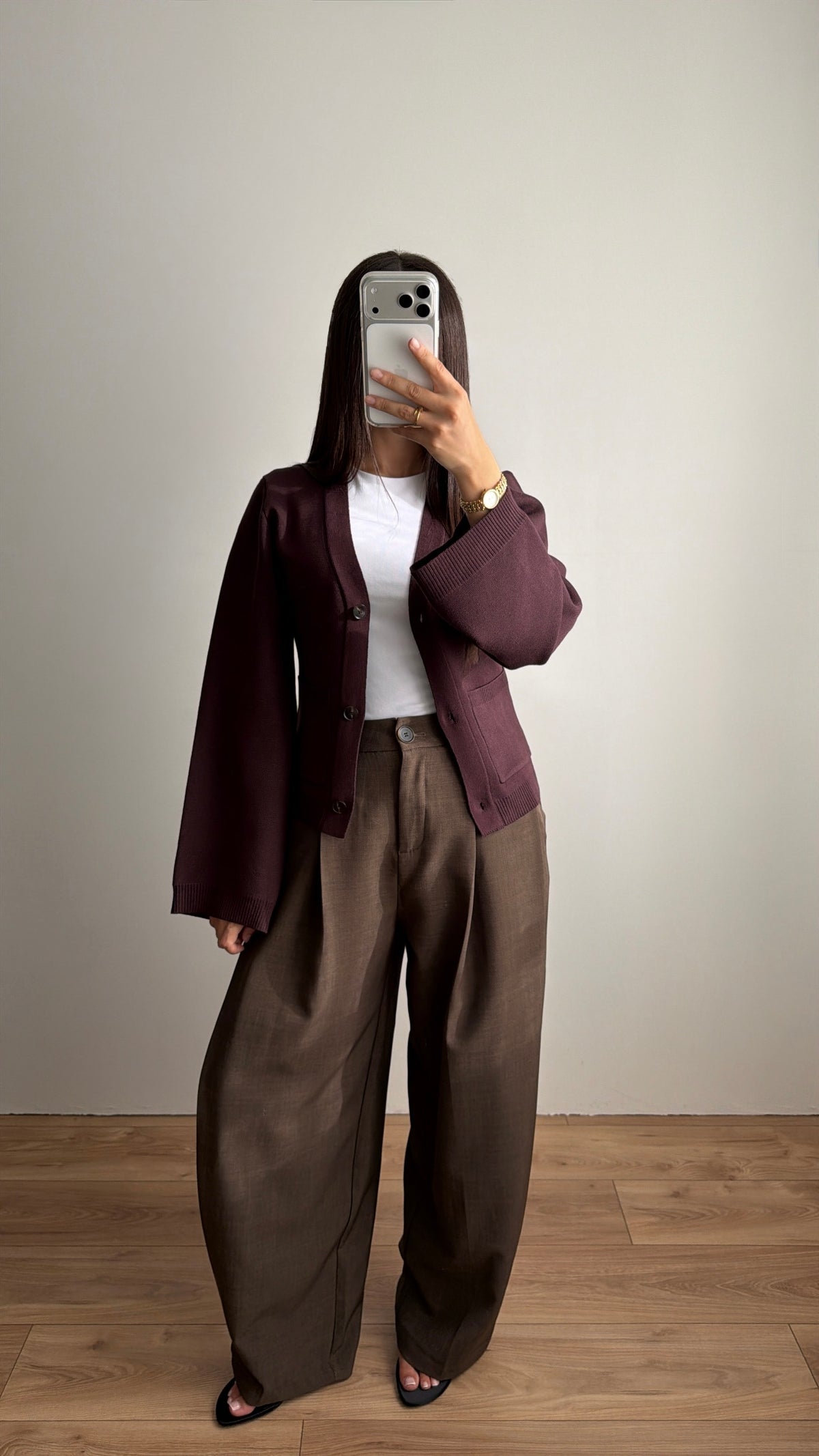 Cardigan cintrée en maille douce [BORDEAUX FONCÉ]