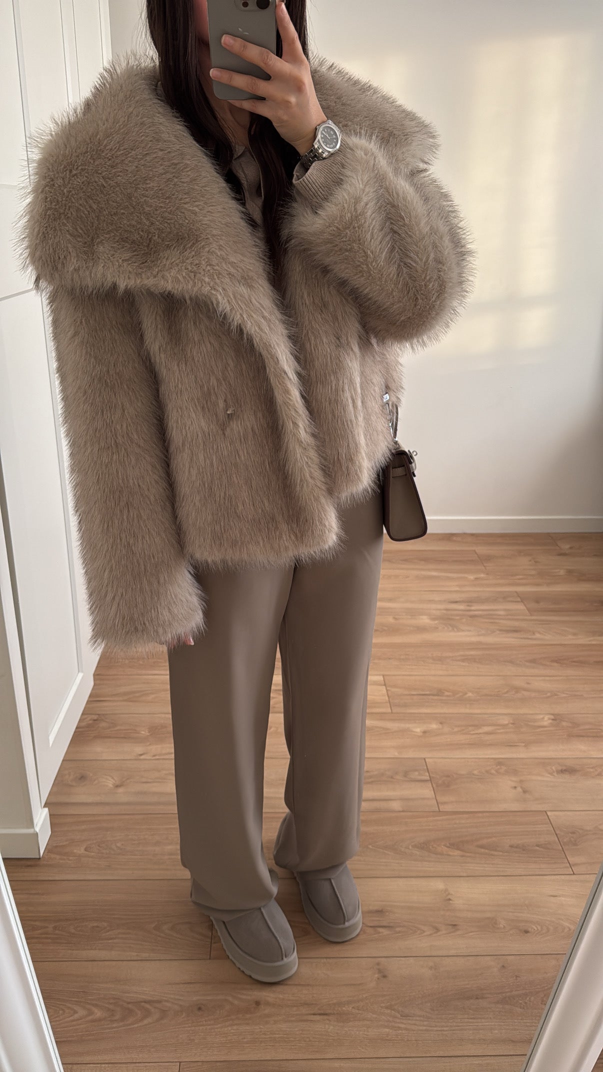 Veste en fausse fourrure [ taupe / beige ]