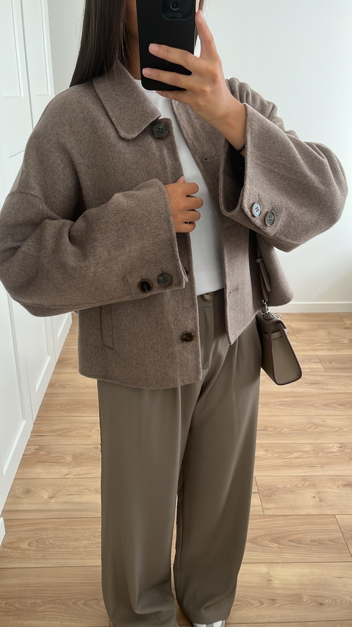 L'AUBEBLANC Constructive Wool Short coat L'AUBEBLANC Constructive