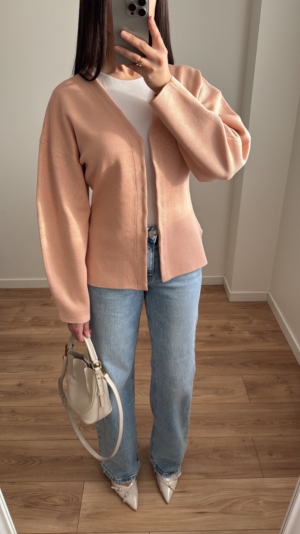 V-neck fitted cardigan [pink]