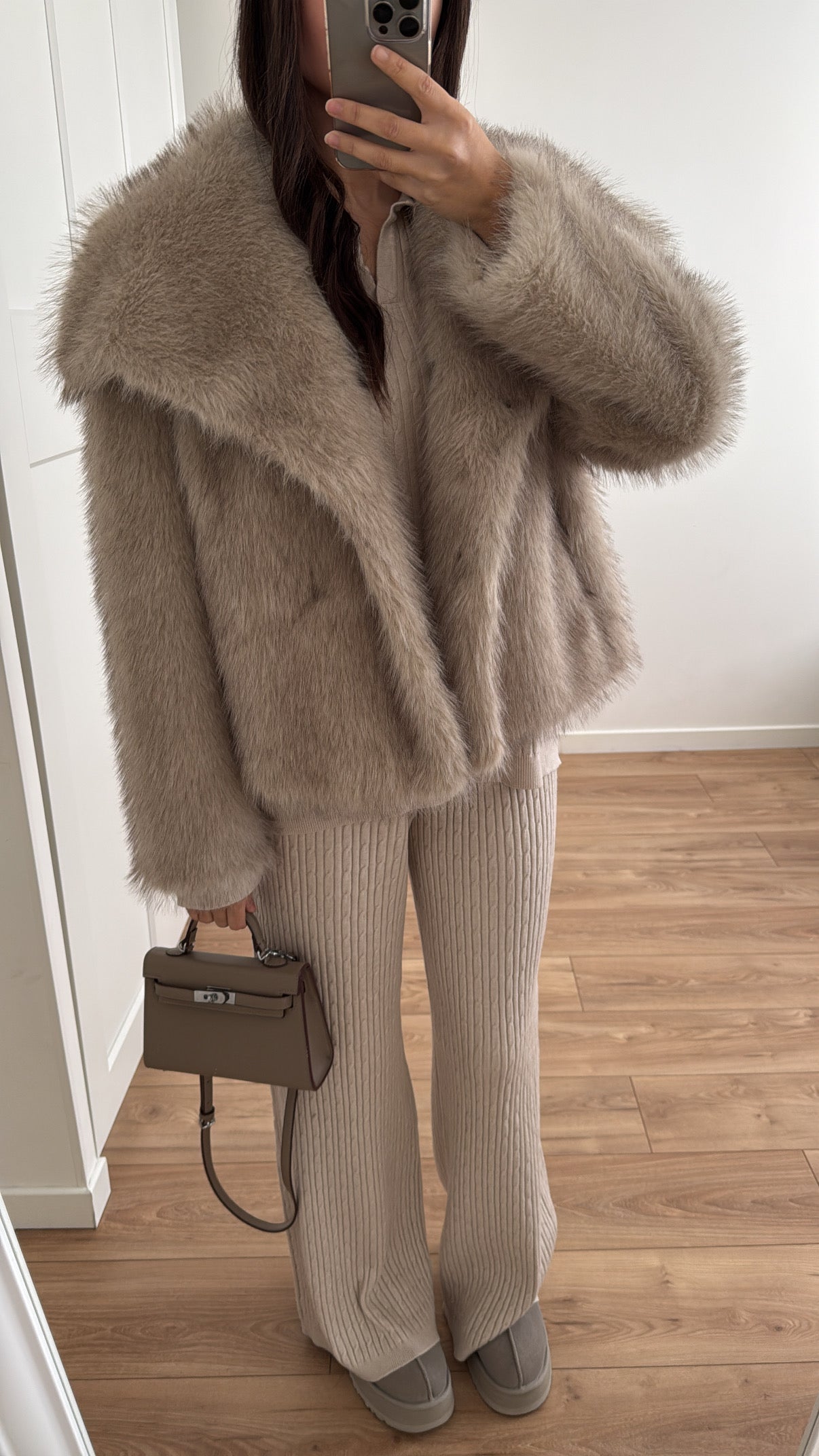 Veste en fausse fourrure [ taupe / beige ]